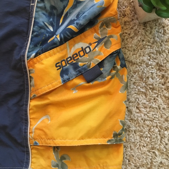 NWT Men’s Speedo Size Small Swim Trunks - Picture 3 of 7